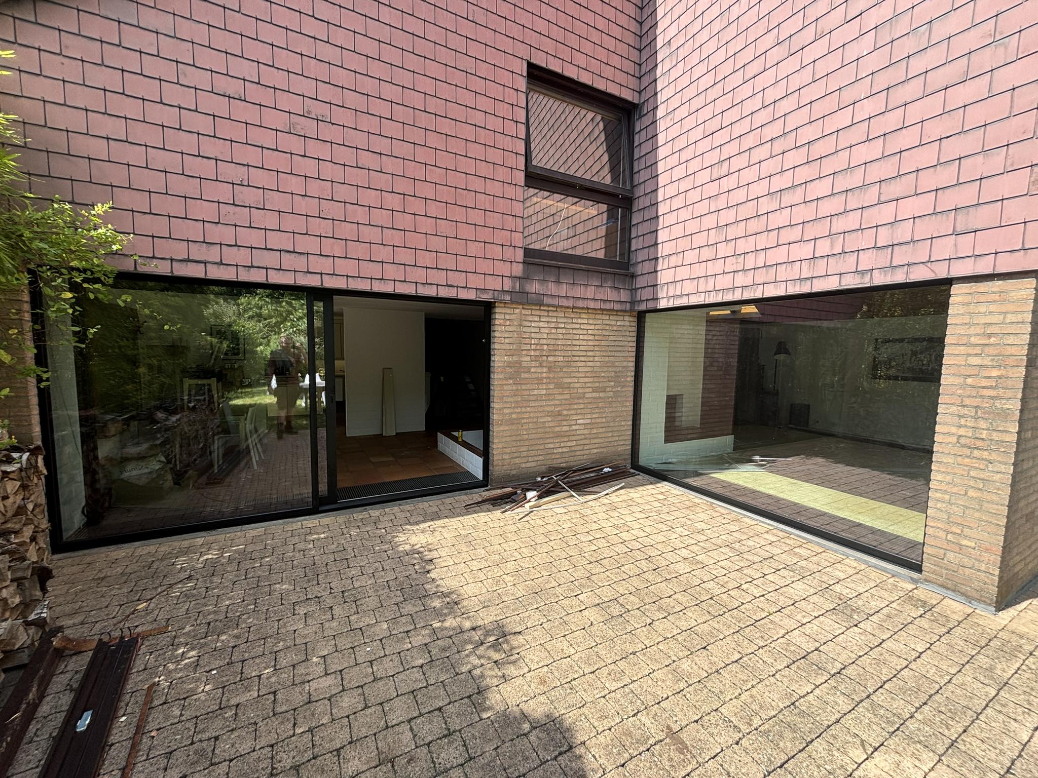 495657456 122197091894112100 3939171153854371624 n | Projet Menuiserie, Menuiseries extérieures sur mesure – Esthétique, confort et performance